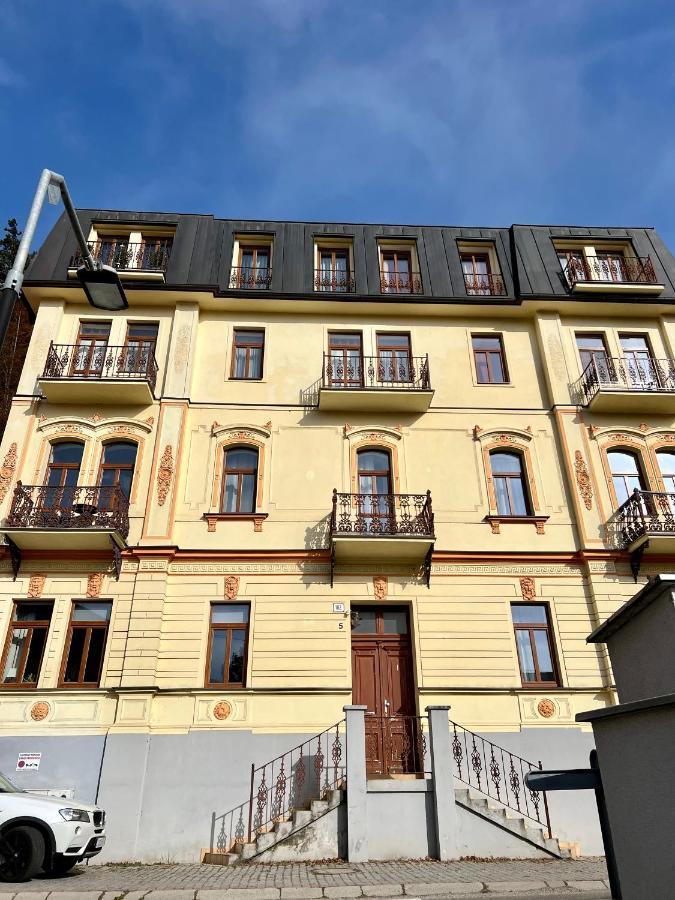 Artelier - Trencianske Teplice Daire Dış mekan fotoğraf